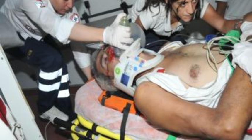 İzmir'de Kaza: 1 Ağır Yaralı