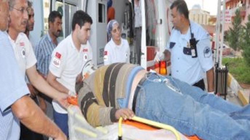 Kamyonet Takla Attı: 1 Ölü, 4 Yaralı