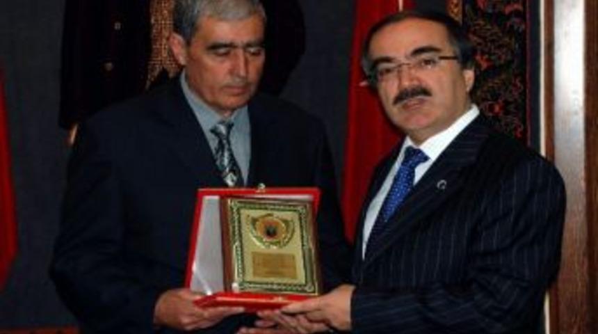 Yılın Şof&ouml;r&uuml; Kalbine Yenildi