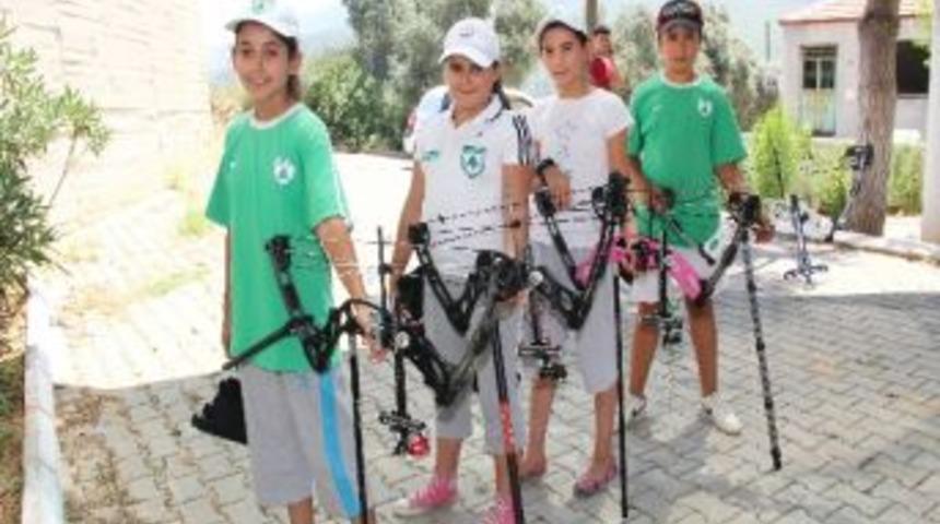 Hedef T&uuml;rkiye Şampiyonluğu