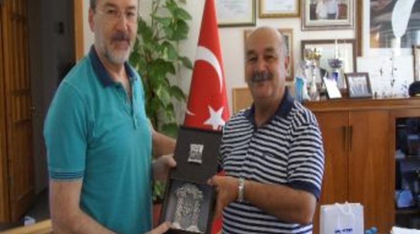 Hulki Cevizoğlu'ndan Didim Belediyesi'ne Ziyaret