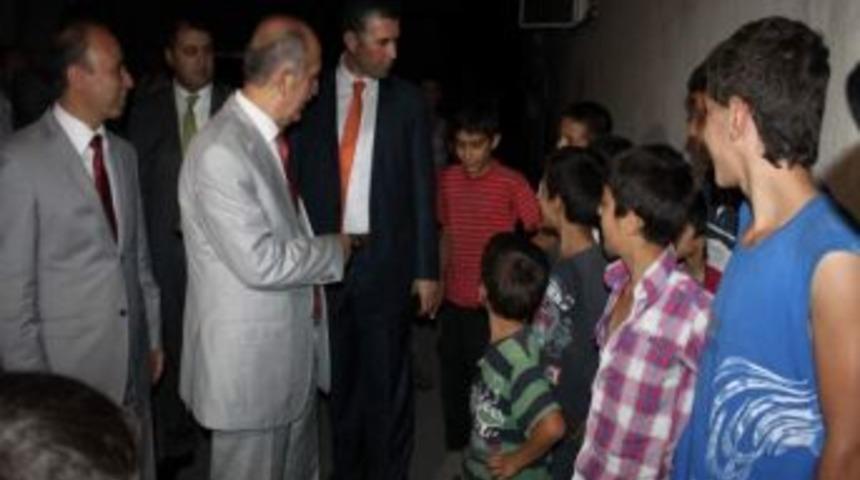 Validen, Acılı Aileye Taziye Ziyareti