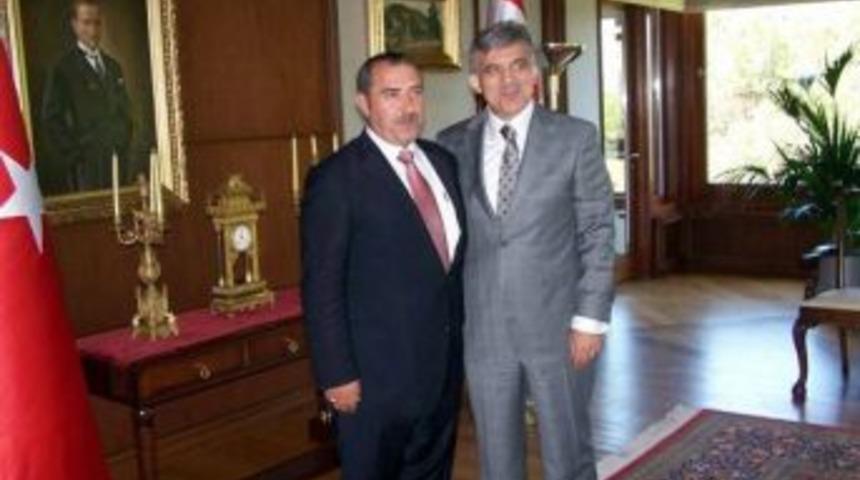 Cumhurbaşkanı Abdullah G&uuml;l, Esnaf Oda Başkanlarını Kabul Etti