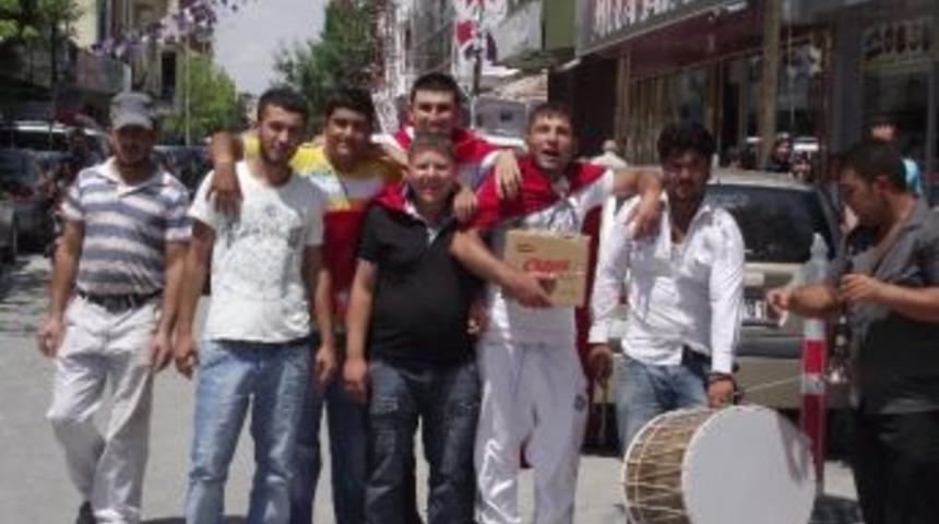 Kulu&rsquo;da Asker Adayları Veda Turlarına Başladı