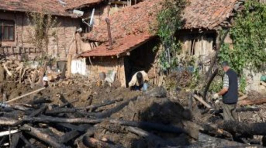 Simav&rsquo;da İftar Vakti &Ccedil;ıkan Yangının Bilan&ccedil;osu Ağır Oldu