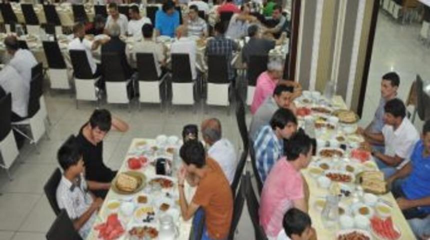 T&uuml;fad Malatya Şubesinden İftar Yemeği
