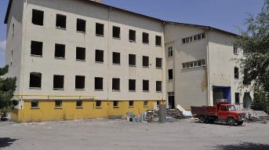 İstinaf Mahkemesi Binası İ&ccedil;in &Ccedil;alışmalar Başladı