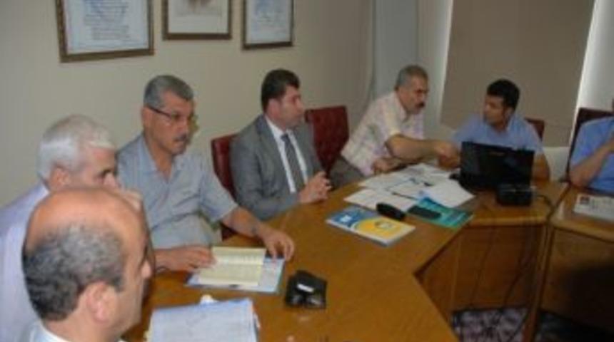 Okul Bah&ccedil;eleri Duvarla Değil &Ccedil;i&ccedil;eklerle Ayrılacak