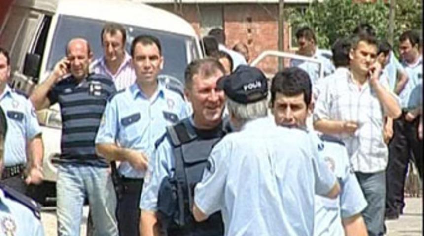 Pendik'te silahlı soyguncu dehşeti