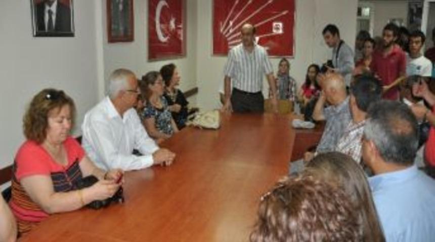 Chp'li &Ouml;ren: "başımız Sağolsun Kelimeleriyle C&uuml;mle Kurmaktan Bıkmış Bir Vaziyete Geldik&rsquo;