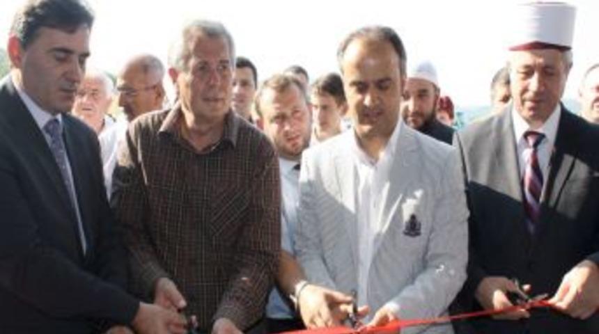 İşadamları Destek Oldu, Mitrovi&ccedil;a'ya Defin Hizmetleri Binası Ve Cami Yapıldı