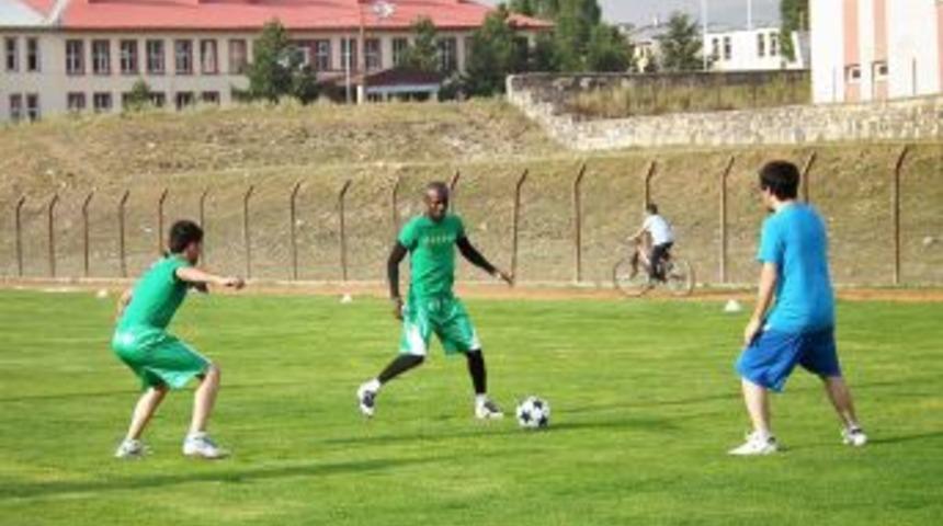 Sarıkamış Esnafspor Antrenmanlara Başladı