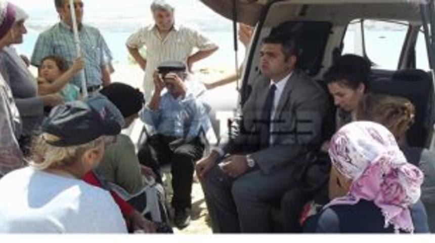 Pertek Kaymakamı K&uuml;rşat G&uuml;lery&uuml;z olay yerinde