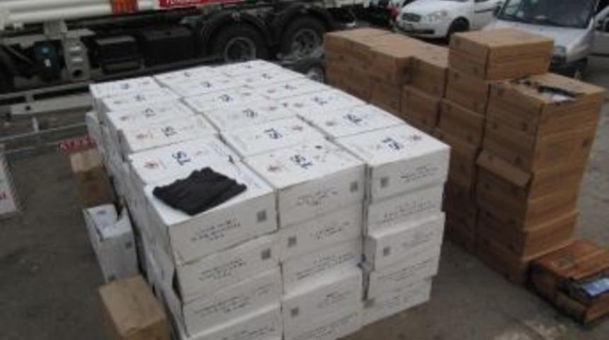 Adana'da 163 Bin 613 Paket Ka&ccedil;ak Sigara Ele Ge&ccedil;irildi