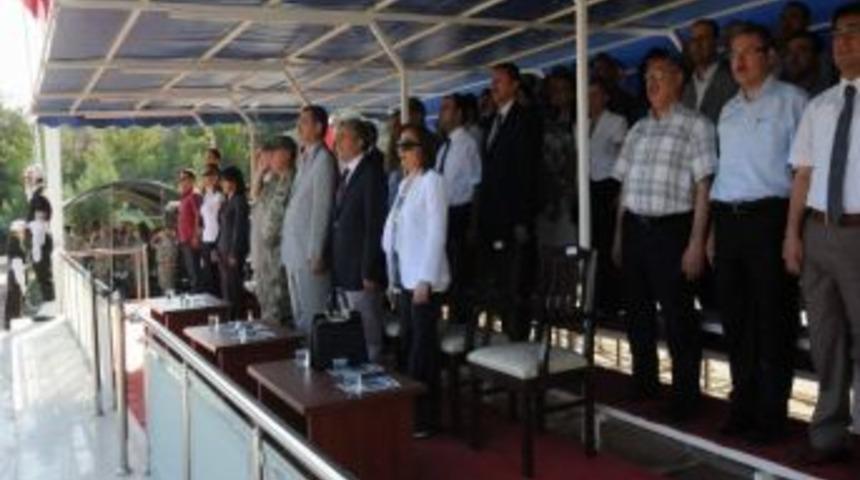 Tugayda Sancak Ve G&ouml;rev Devir Teslim T&ouml;reni