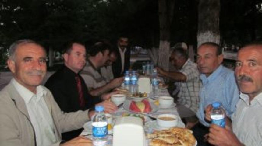 Ortak&ouml;y&rsquo;de Şehit Ve Gazi Ailelerine İftar