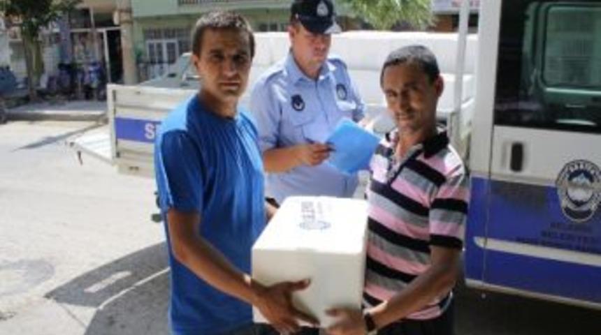 Selendi Belediyesi'nden 350 Aileye Gıda Yardımı