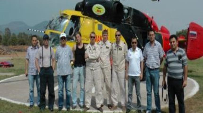 D&uuml;şen Helikopter Alev Aldı