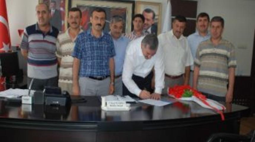 İş&ccedil;iler İle Belediye Arasında Protokol İmzalandı