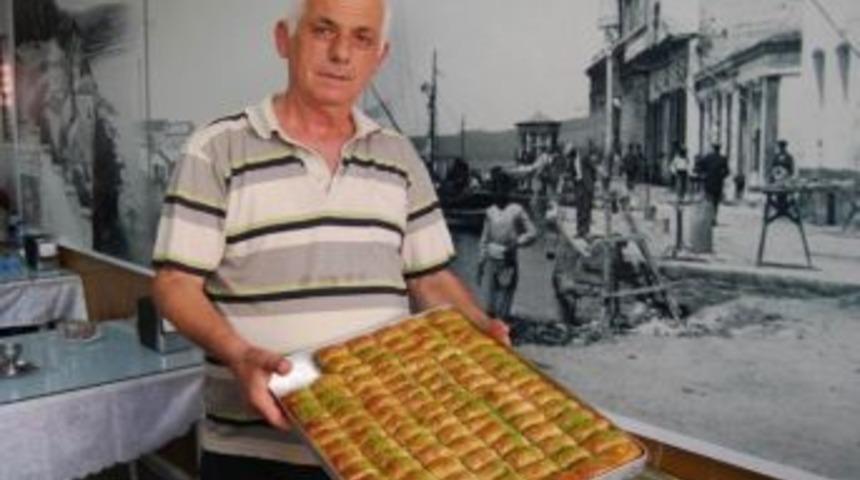 Komşuya Bayram Tatlıları T&uuml;rkiye&rsquo;den