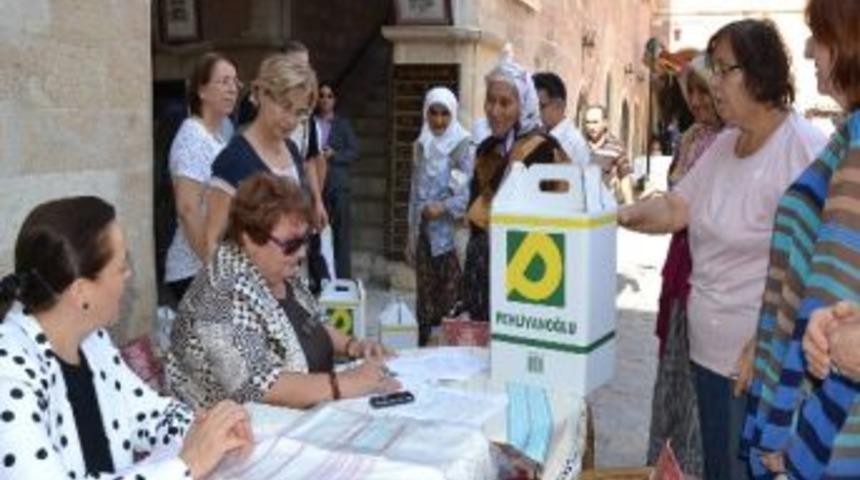 Kadınlar Konseyi&rsquo;nden İhtiya&ccedil; Sahiplerine Ramazan Paketi