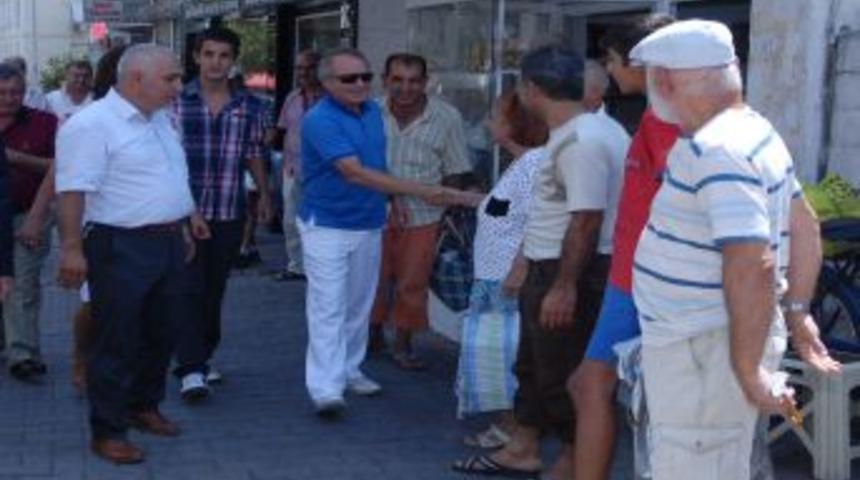 Muratpaşa Belediyesi G&uuml;nde 22 Bin Kişiye Sıcak Yemek Veriyor