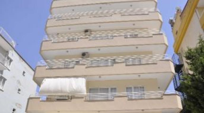 Kuşadası'nda İki Ayrı İntihar Vakası