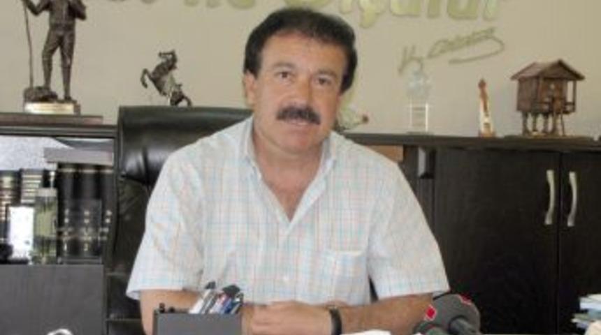 Başkan, &Uuml;nyelileri Sele Karşı Uyardı