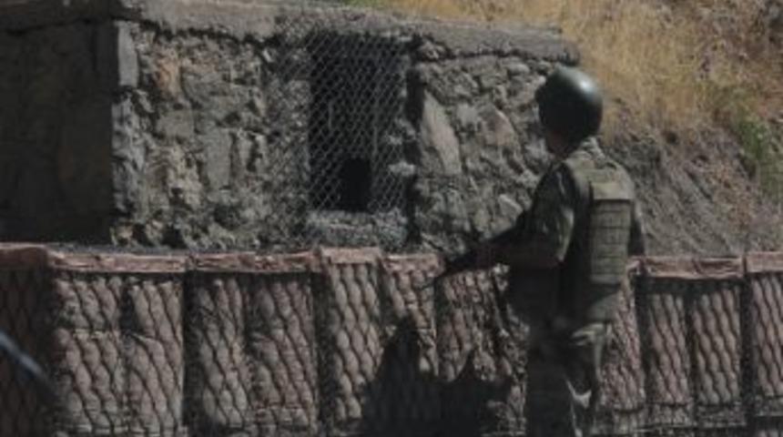 Hakkari'de Operasyonlar S&uuml;r&uuml;yor