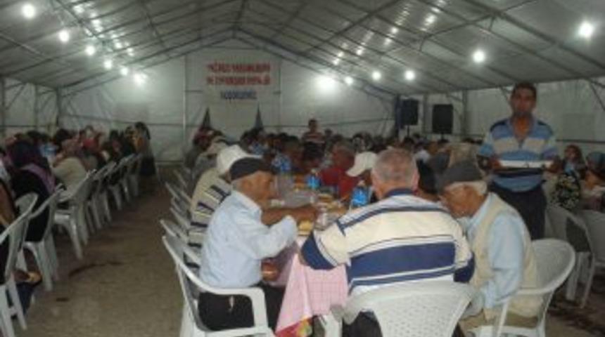 Yağmur Yardımlaşma Ve Dayanışma Derneği, Bin Kişiye Iftar Verdi