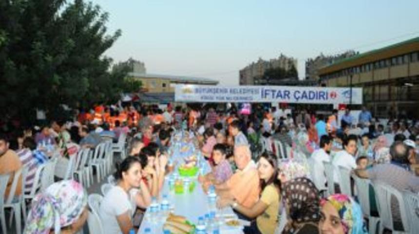 Y&uuml;reğir&rsquo;de Iftar Payas&rsquo;ta Sinema