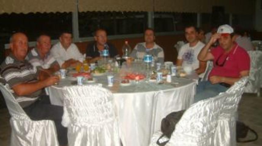 Burhaniye&rsquo;de &Uuml;reticiler İftar Yemeğinde Biraraya Geldiler