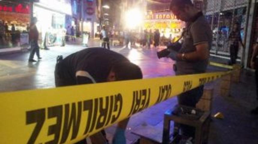 Trabzon&rsquo;da Kız Kavgası: 5 G&ouml;zaltı