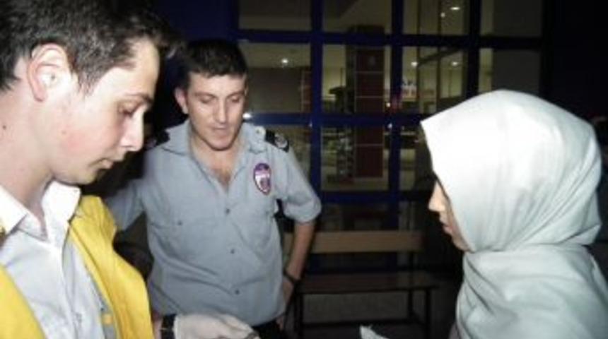 Gece N&ouml;betinde Asans&ouml;rde Mahsur Kaldı