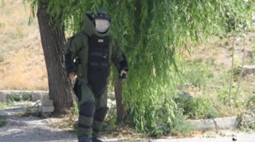 Bomba Diye Patlatıldı