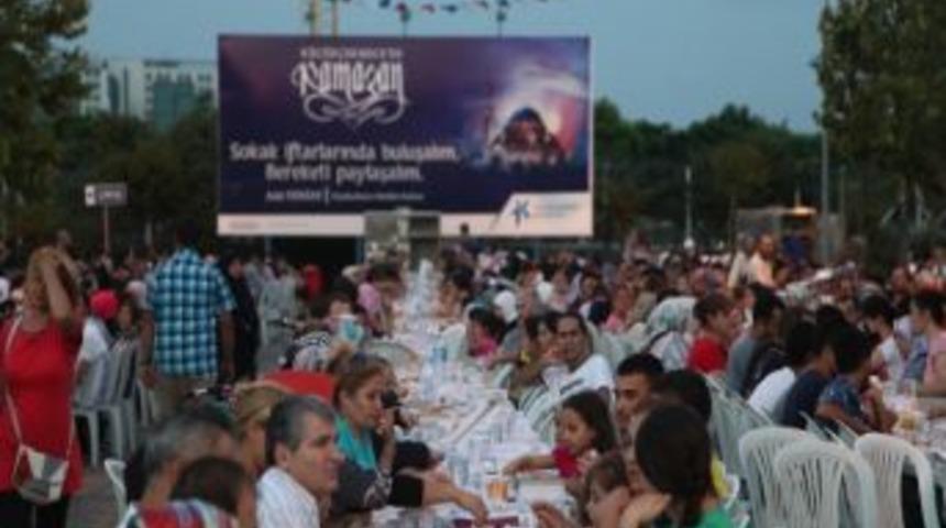 Bereket Sofralarında Huzur Dolu İftar Akşamları