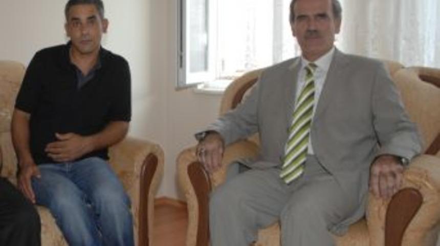 Başkan Altepe Bı&ccedil;aklanan Şof&ouml;r&uuml; Ziyaret Etti