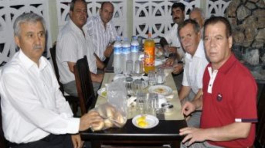 Akhisarlı Şof&ouml;rler İftar&rsquo;da Buluştu