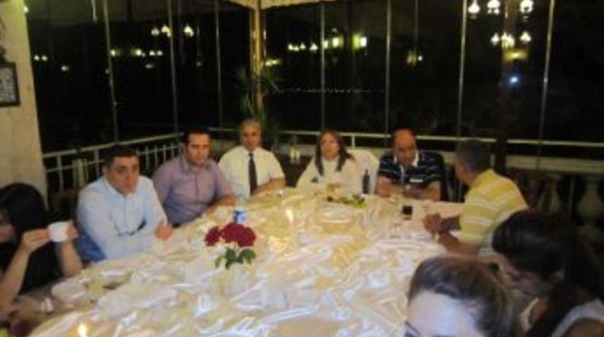 Ne&uuml;&rsquo;de Geleneksel İftar Yemeği