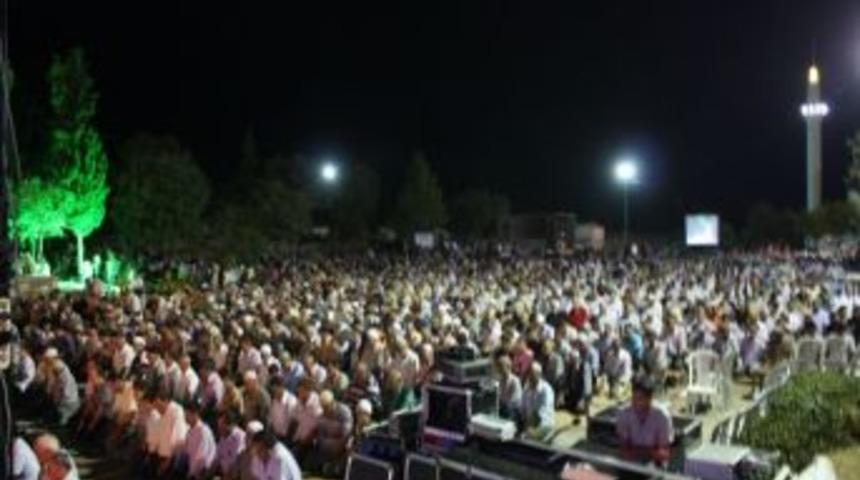 Kula'da 10 Bin Kişilik İftar Yemeği Hazırlığı