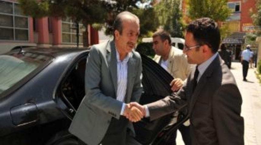 Bakan Eker Van Valiliği'ni Ziyaret Etti