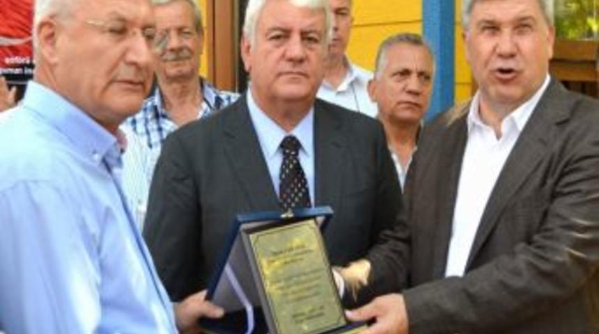 Chp Milletvekilinden Taksicilere Teşekk&uuml;r