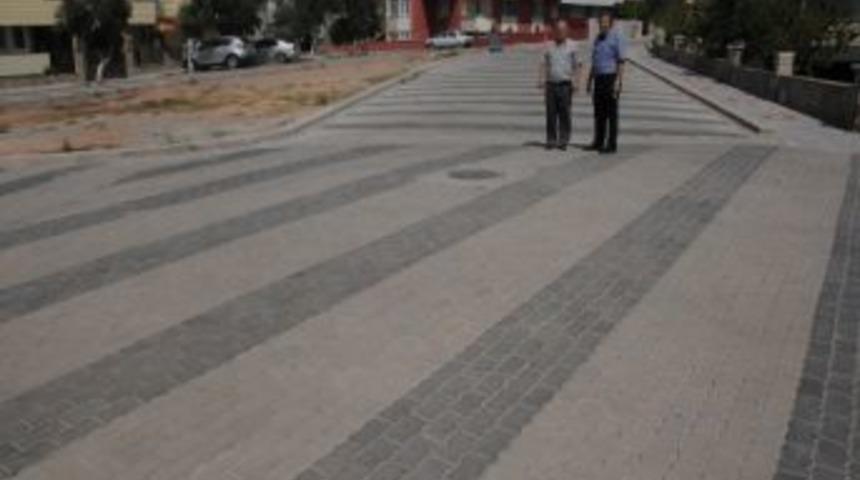 Bandırma'da Başkan Yardımcısı Dursun Mirza İncelemelerini S&uuml;rd&uuml;rd&uuml;