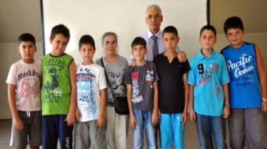 Salihli&rsquo;de Mavi Kapak Duyarlılığı Devam Ediyor