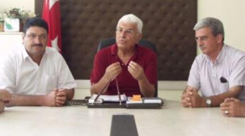 Muhtarlar Federasyonu Başkanı &Ouml;z&uuml;nal Karaman'da