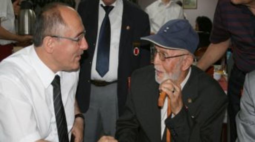 Gaziler &Ccedil;anakkale'ye Gitmek Istedi Vali 'tamam' Dedi