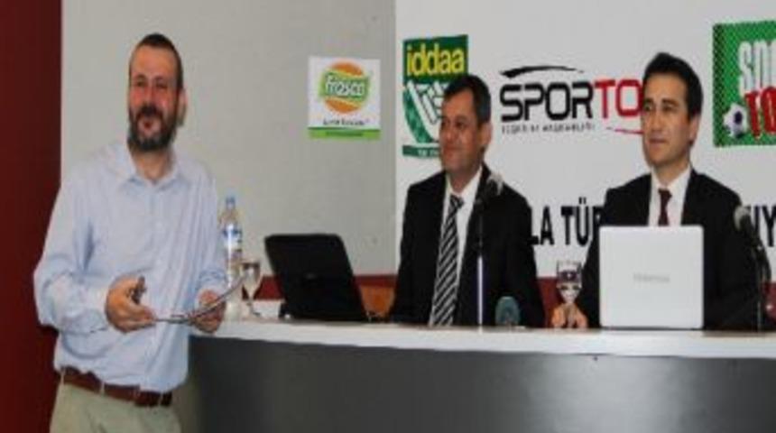 Başkent'te &ldquo;sporda Şiddeti &Ouml;nleme Yasası Ve Medya&rdquo; Paneli Yapıldı