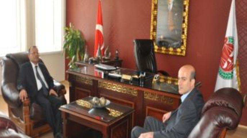 Vali Saran&rsquo;dan Baro Başkanı Kutlubay&rsquo;a Veda Ziyareti