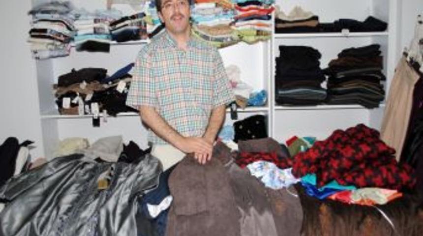 Kimse Yok Mu, Manisa'da Bayram &Ouml;ncesi 500 Kişiye Kıyafet Dağıtacak