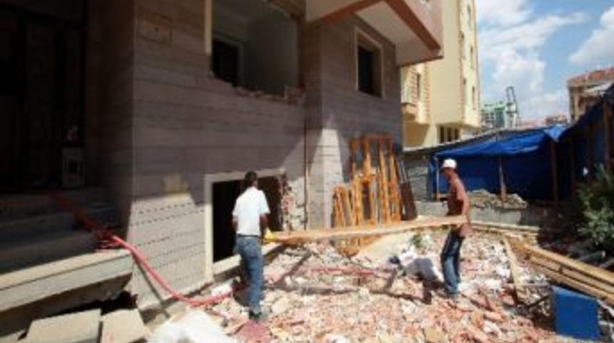 G&uuml;neş Apartmanı Yıkılıyor